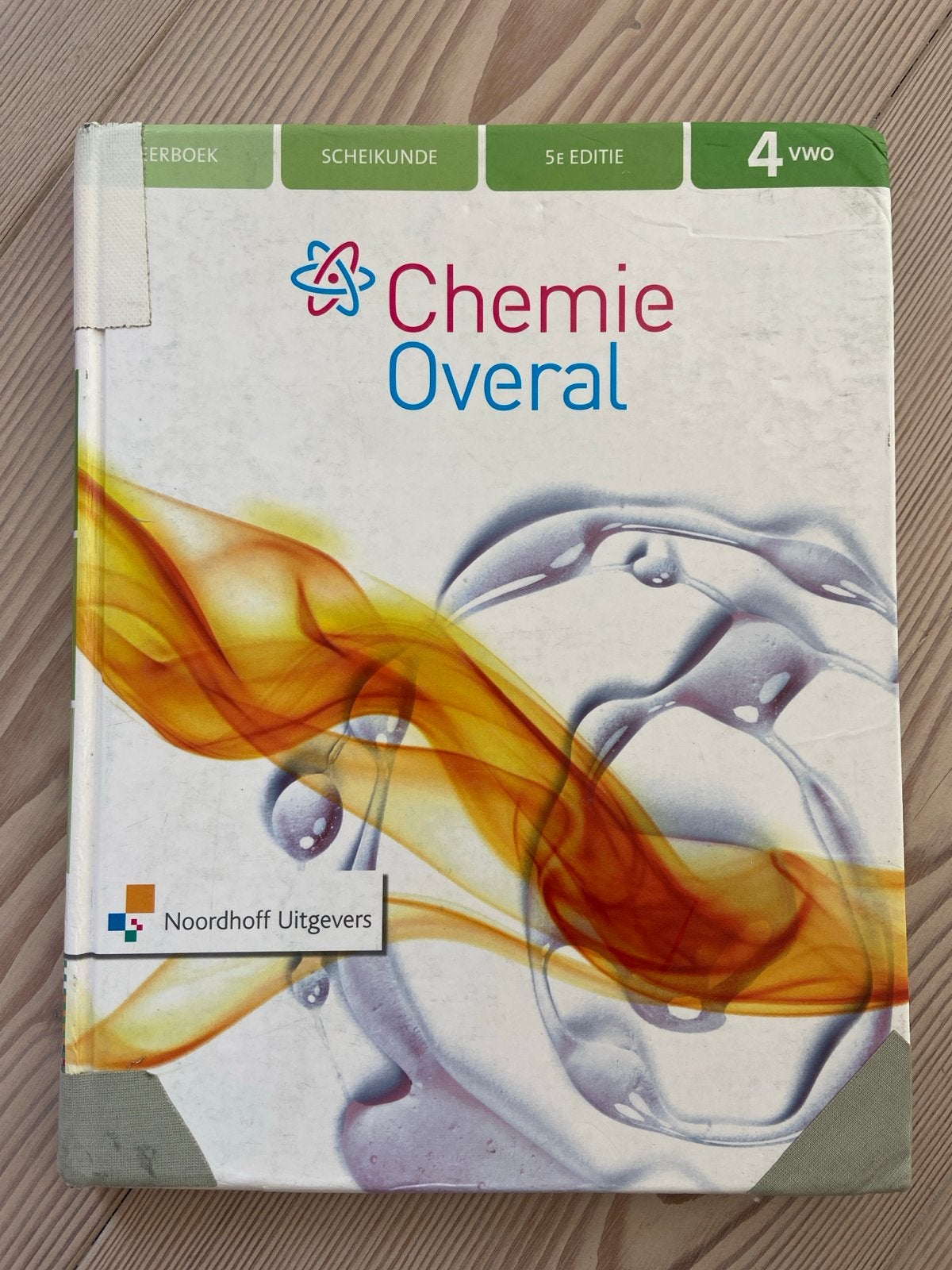 Chemie Overal 4 VWO Scheikunde 5e editie leerboek, Ophalen of Verzenden, Beta, Gelezen