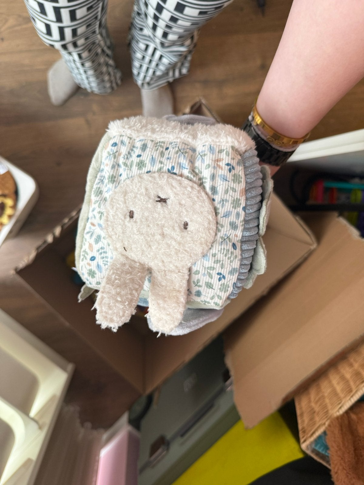 Grote doos met speelgoed en knuffels, Ophalen, Zo goed als nieuw, Overige typen