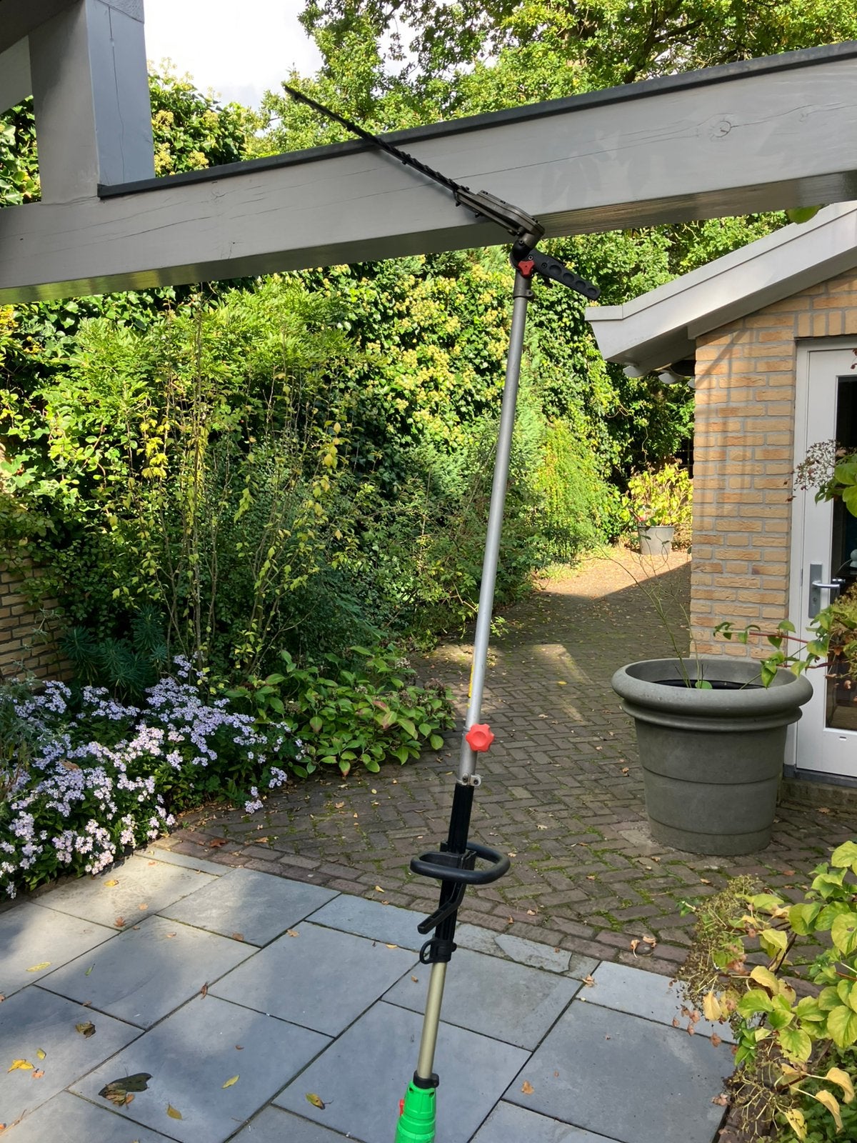 Hoge electrische heggenschaar, Tuin en Terras, Ophalen, Gebruikt, Elektrisch