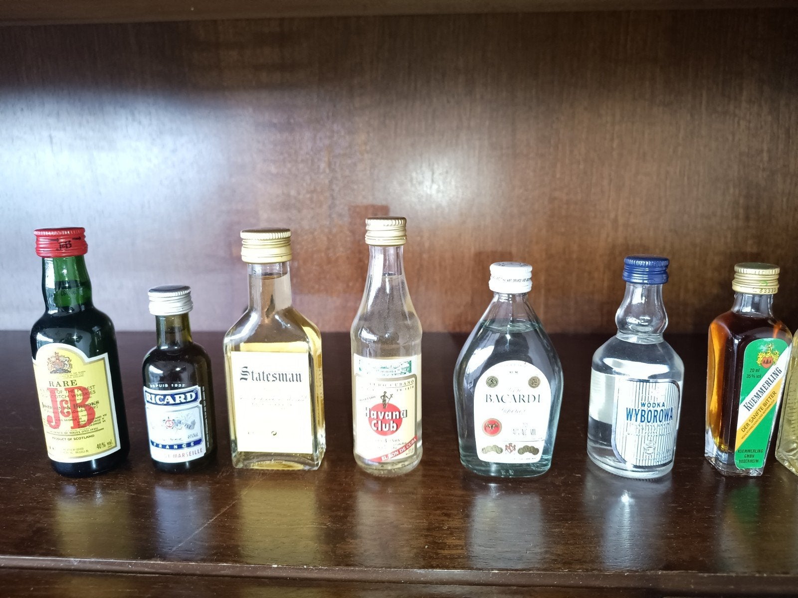 Mini flesjes sterke drank, Verzamelen, Ophalen of Verzenden