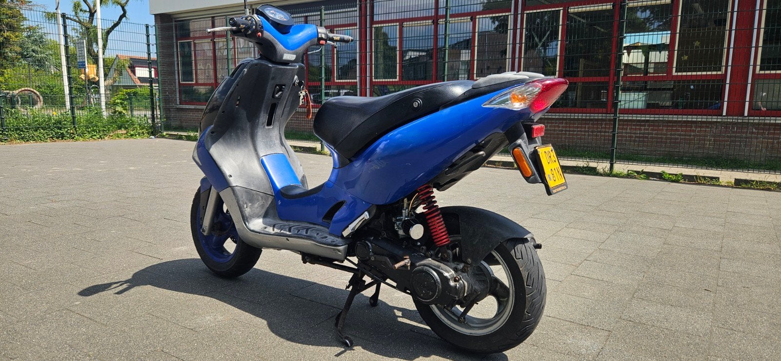 Kymco Super 9 geel kenteken – 70cc – gereviseerd blok
Te koo, Ophalen, Tweetakt, Kymco, Maximaal 45 km/u