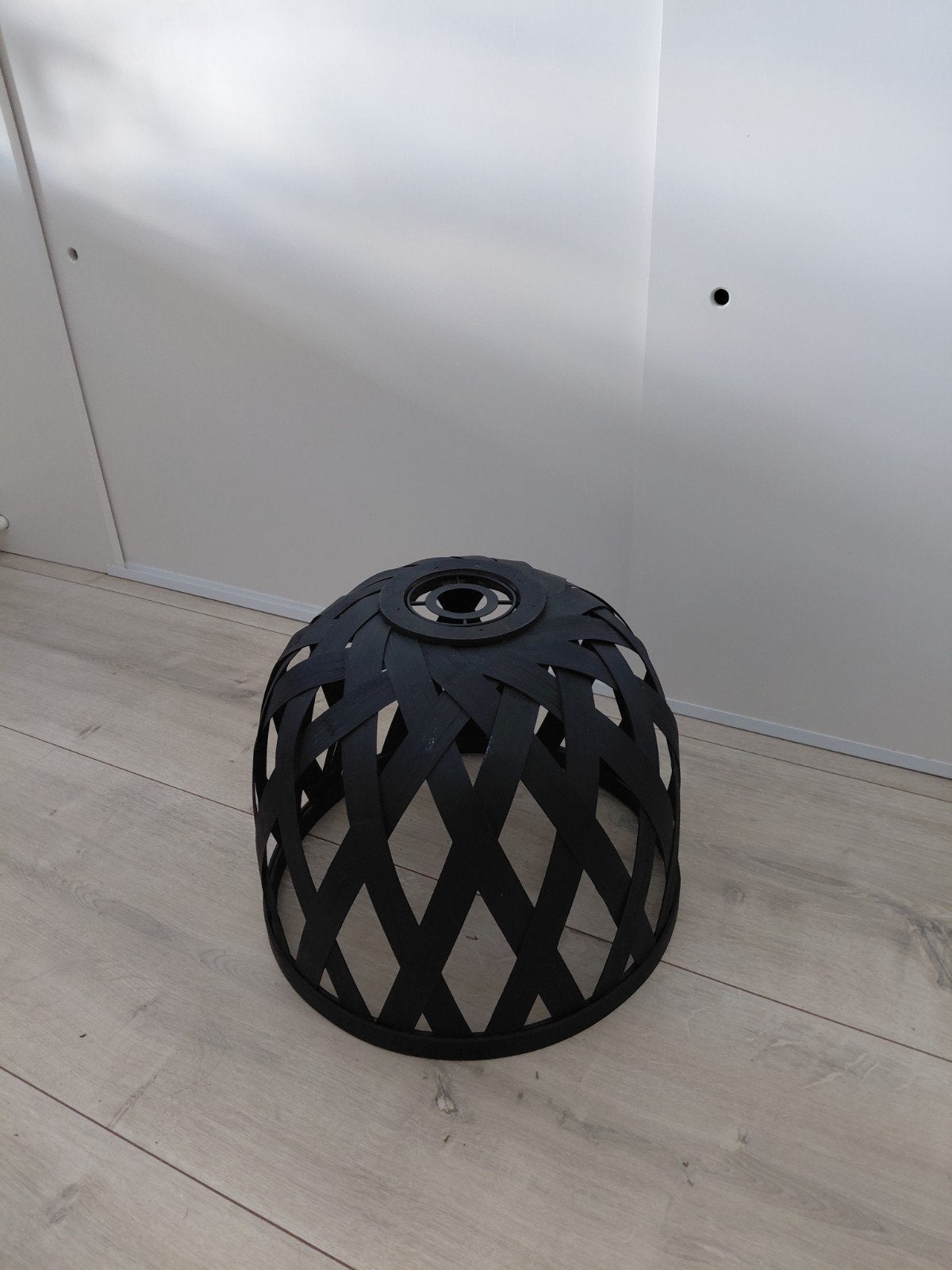 Zwarte hanglamp kap, diameter 40cm - snel ophalen!, Ophalen