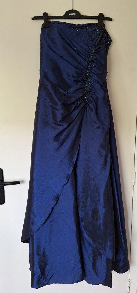 Donkerblauwe galajurk, Blauw, Zo goed als nieuw, Onder de knie, Ophalen