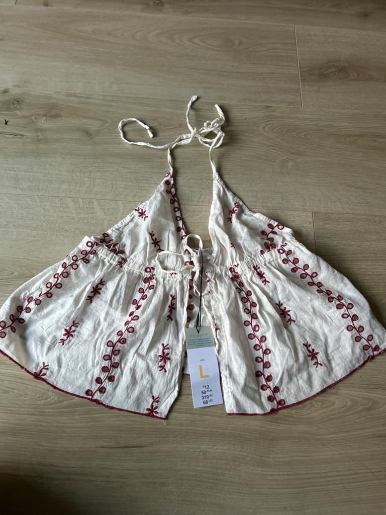 Nieuwe witte haltertop met rode borduursels, maat L, Kleding | Dames, Wit, Maat 42/44 (L), Nieuw, Ophalen of Verzenden