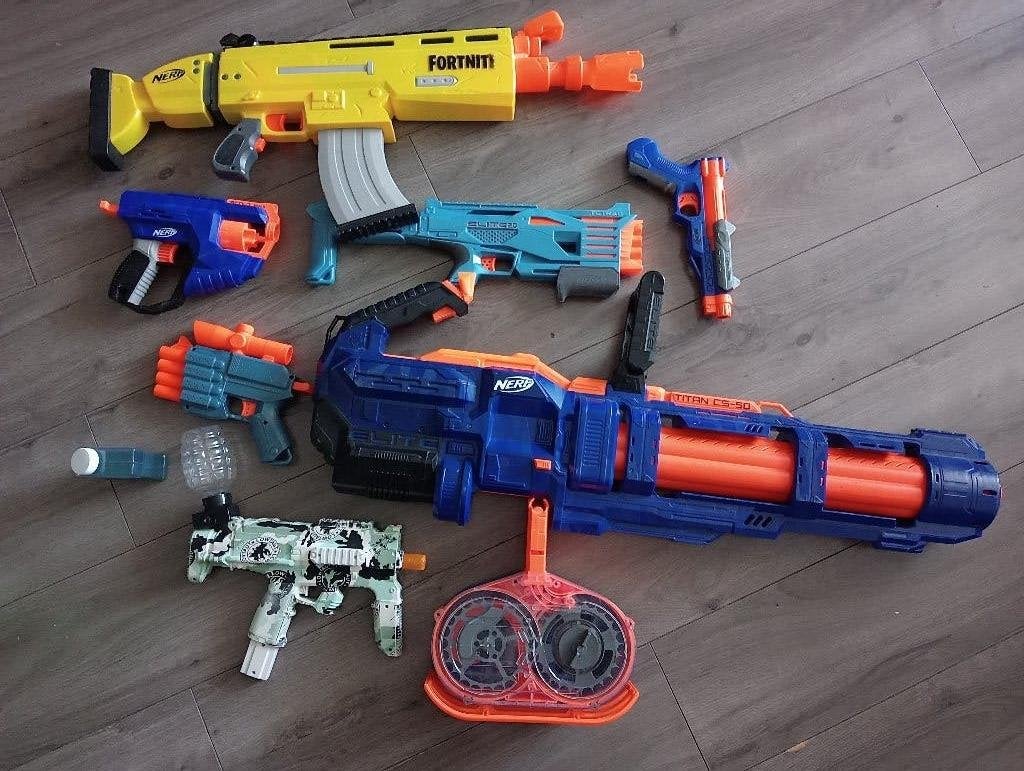 Verschillende Nerfguns + gelblaster MOET WEG, Kinderen en Baby's, Speelgoed | Buiten | Actiespeelgoed, Ophalen, Gebruikt