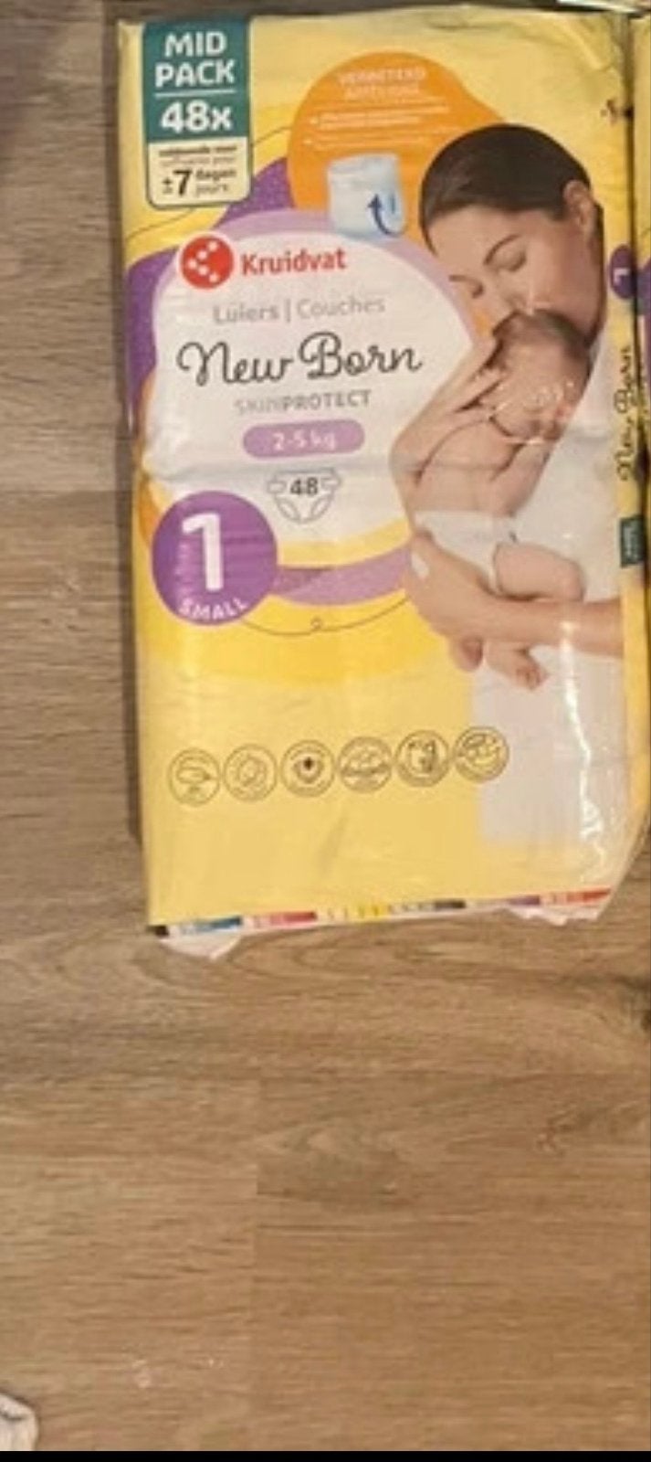 Kruidvat New Born luiers maat 1 , 2 stuks (2-5kg) 48 stuks, Ophalen of Verzenden, Nieuw, Jongetje of Meisje