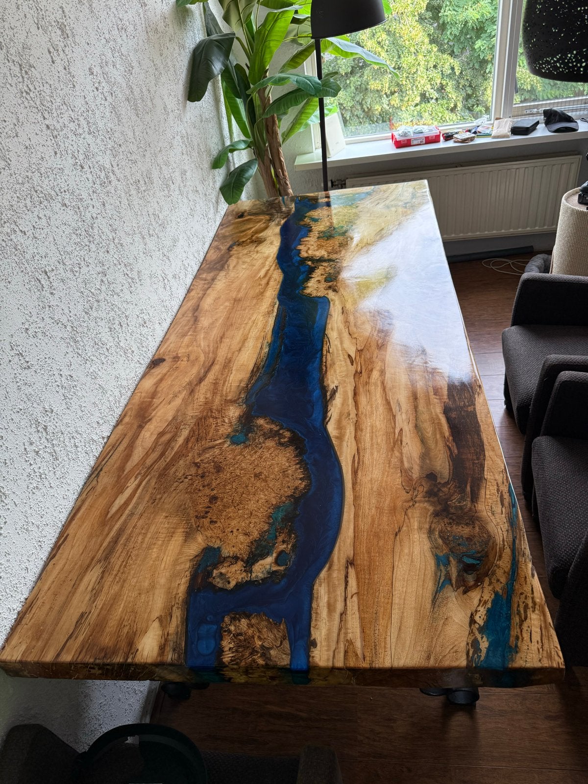 Unieke Epoxy Tafel - Donkerblauw Rivier Design, Ophalen, 50 tot 100 cm, Zo goed als nieuw, 150 tot 200 cm