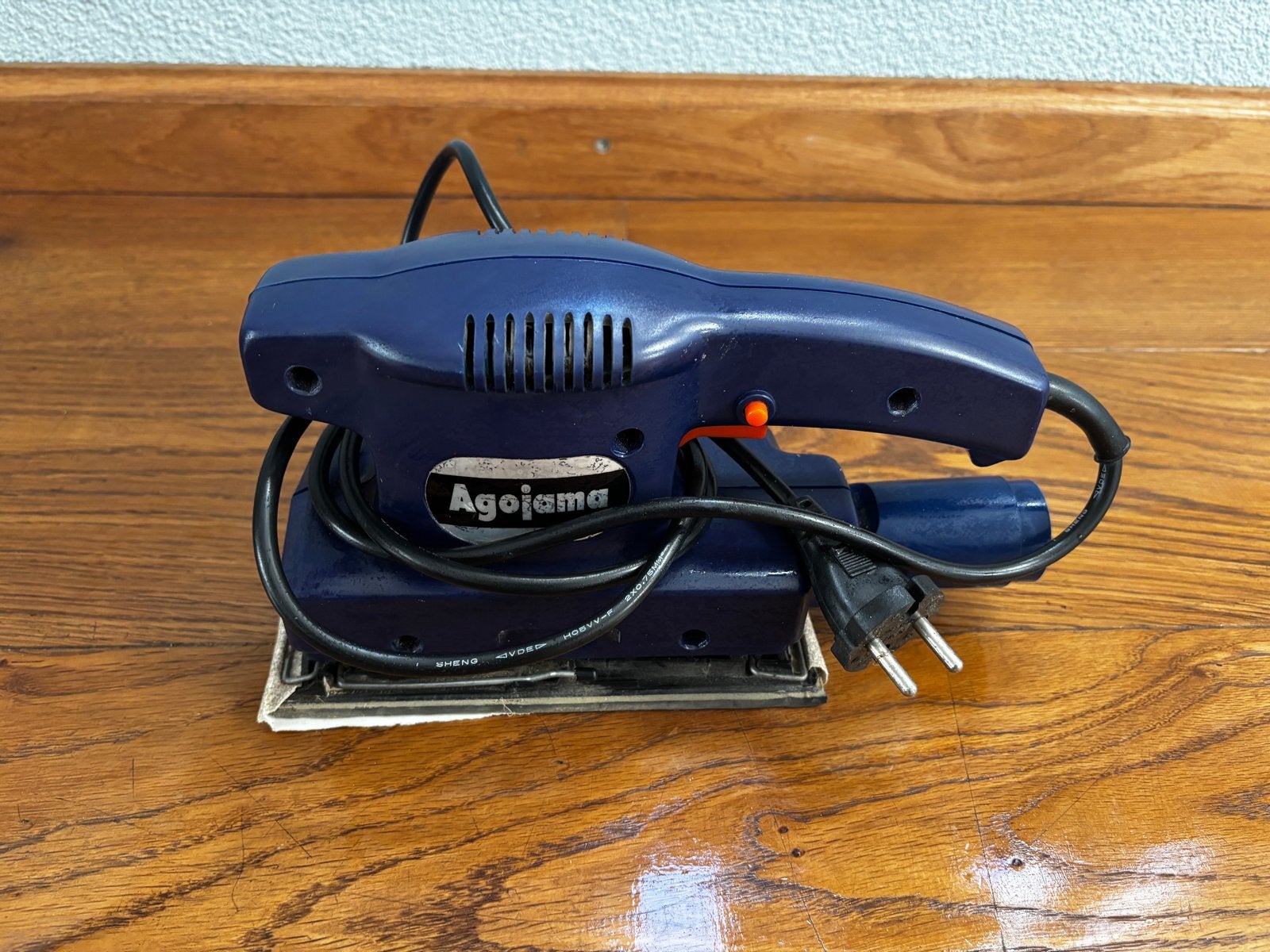 Agojama schuurmachine, Ophalen of Verzenden, Gebruikt, Minder dan 600 watt, Vlakschuurmachine