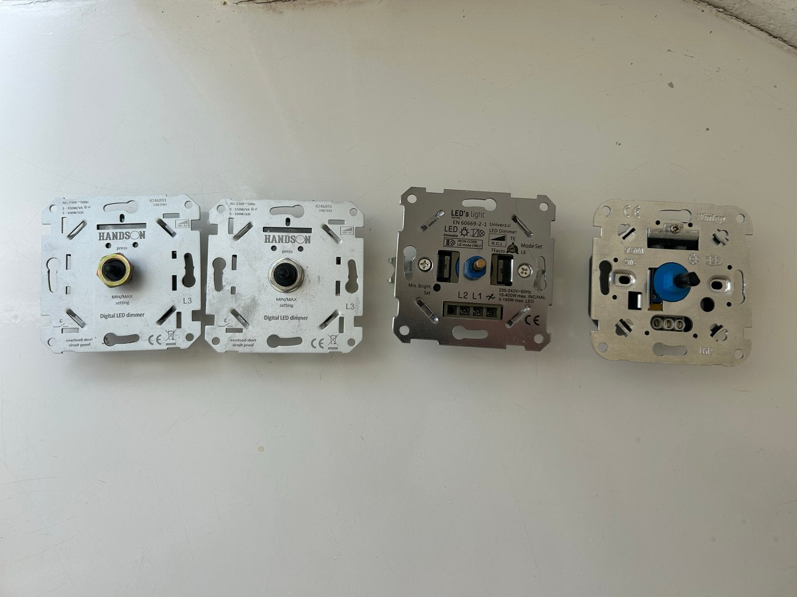 4 LED Dimmers - €15 per stuk / 4 voor €40, Ophalen, Gebruikt, Overige merken, Dimmer