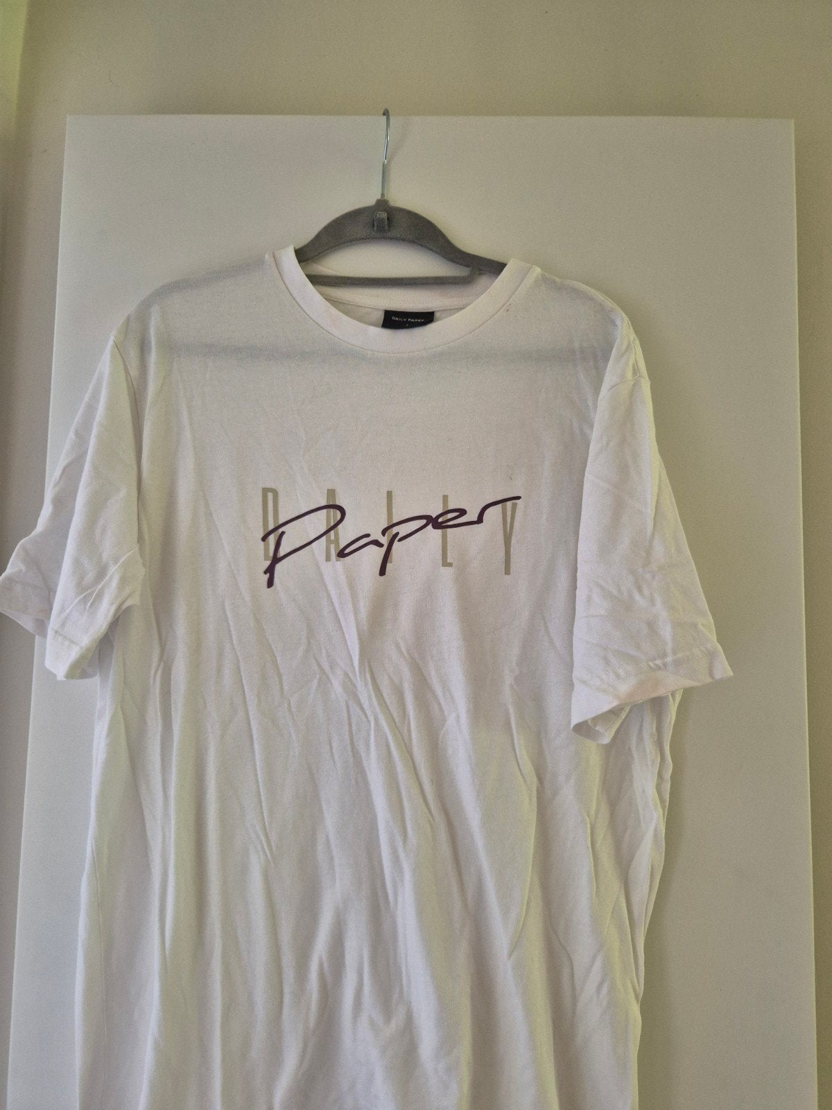 Daily Paper T-shirt wit met logo - Maat S, Wit, Ophalen of Verzenden, Zo goed als nieuw, Daily Paper