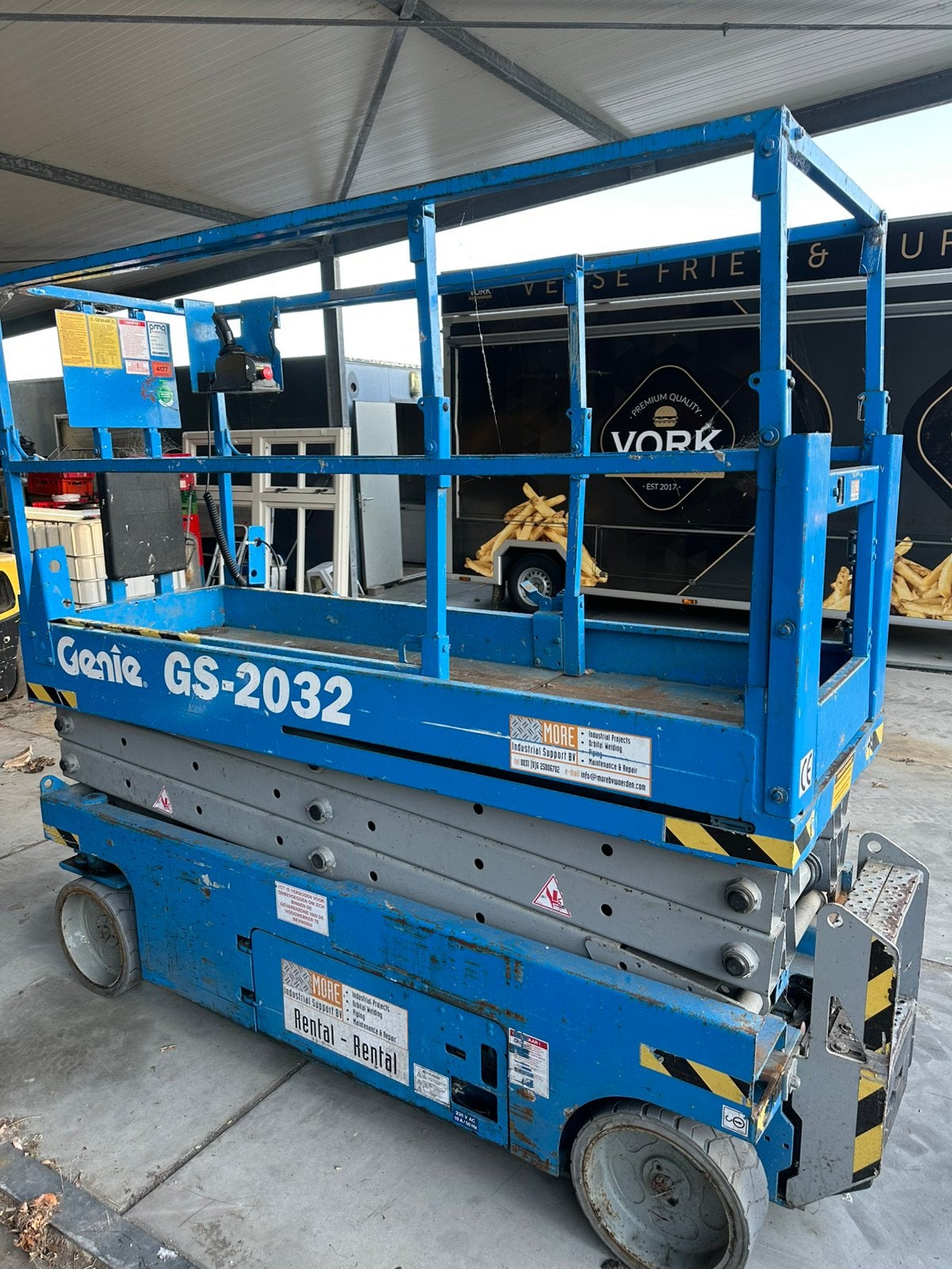 Genie GS-2032 elektrische schaarhoogwerker, Zakelijke goederen, Ophalen