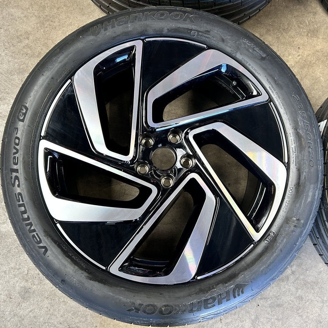 ✅NIEUW 20 inch originele Montreal velgen zomerbanden VW ID.4, Gebruikt, -, -, Banden en Velgen