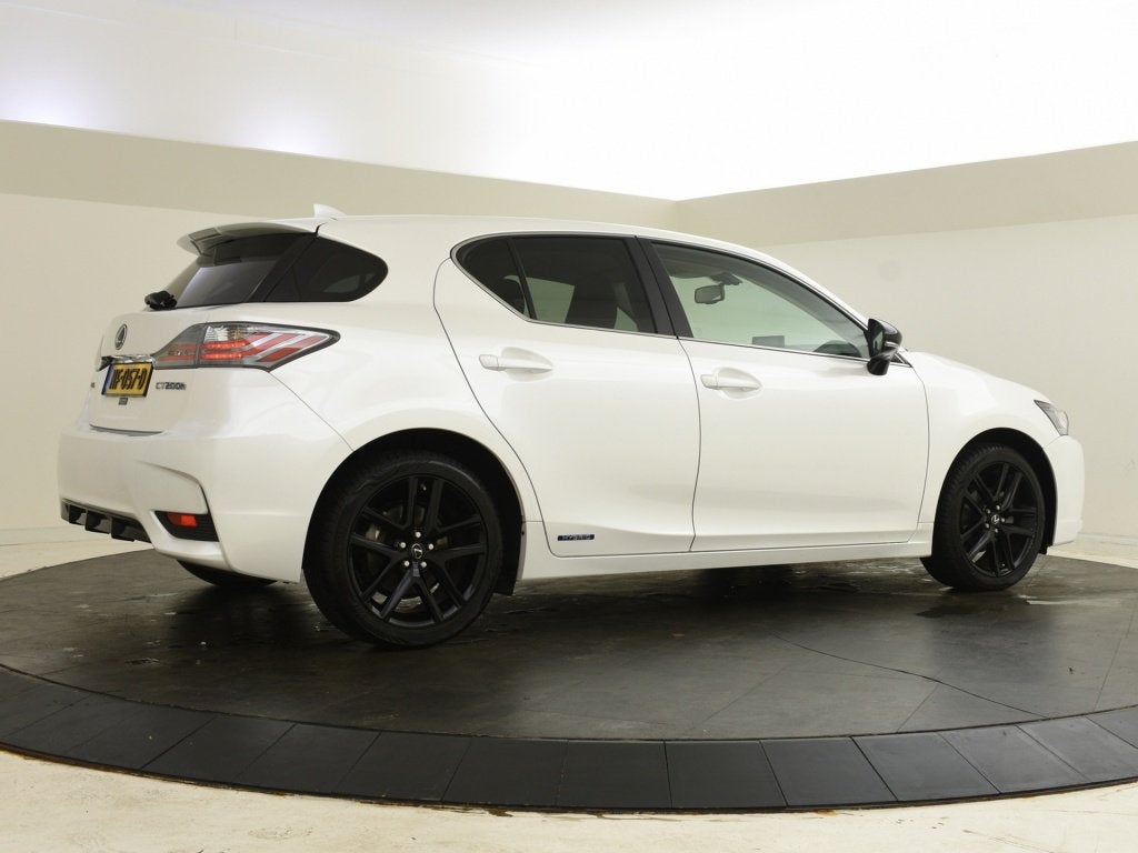 Lexus CT 200h Sport Edition | Allseasons | Stoelverwarming |, Auto's, 12 maanden, 136 pk, Gebruikt, Euro 6