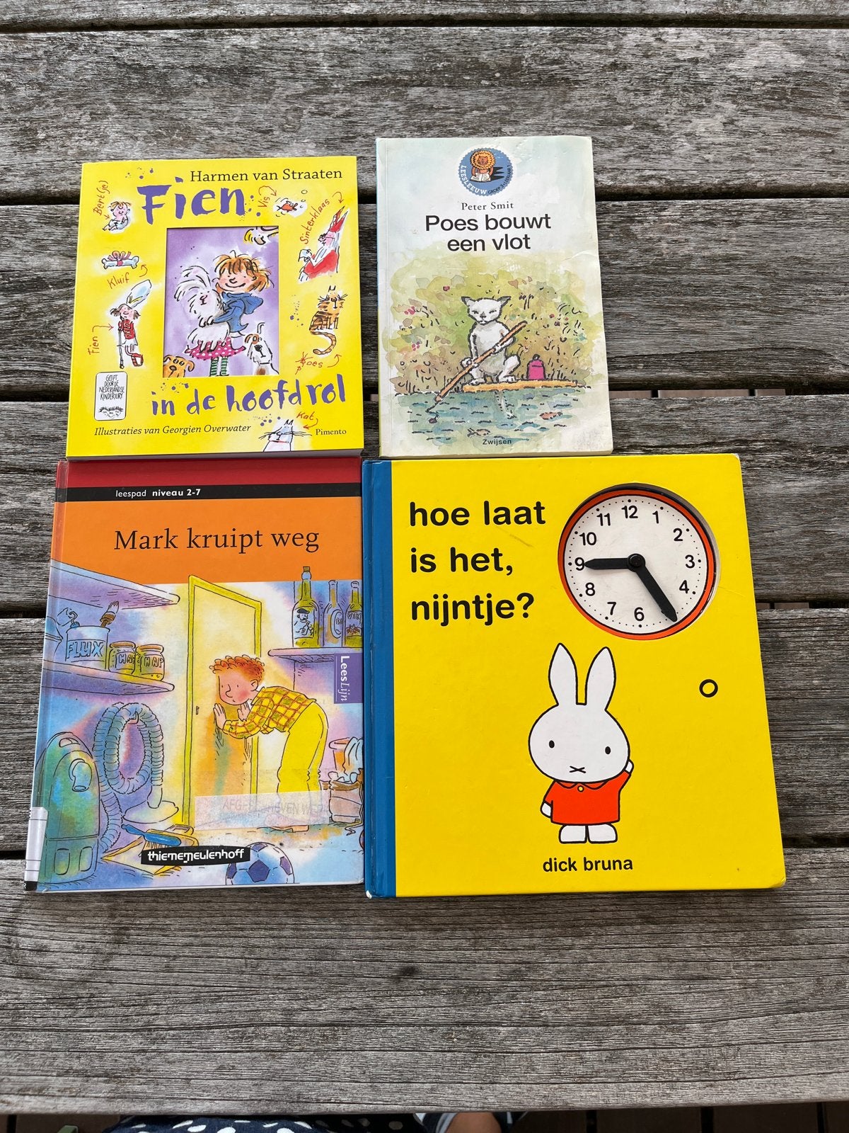 Kinderboeken: Fien, Poes bouwt een vlot, Mark kruipt weg, Ni, Ophalen of Verzenden, Gelezen, Fictie algemeen