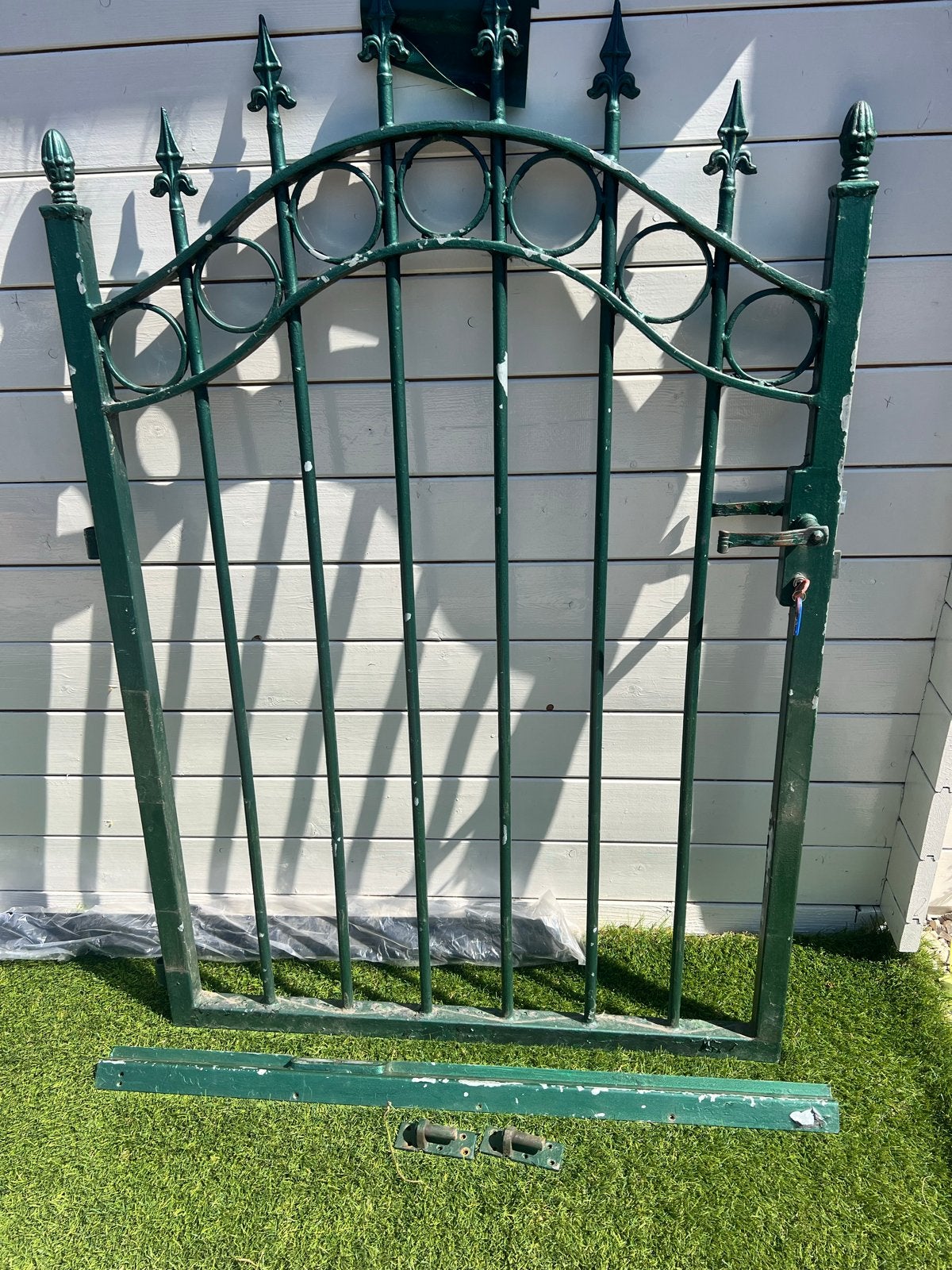 Groen sierhekwerk met poort - Gebruikt, Ophalen, Gebruikt, IJzer, 200 cm of meer