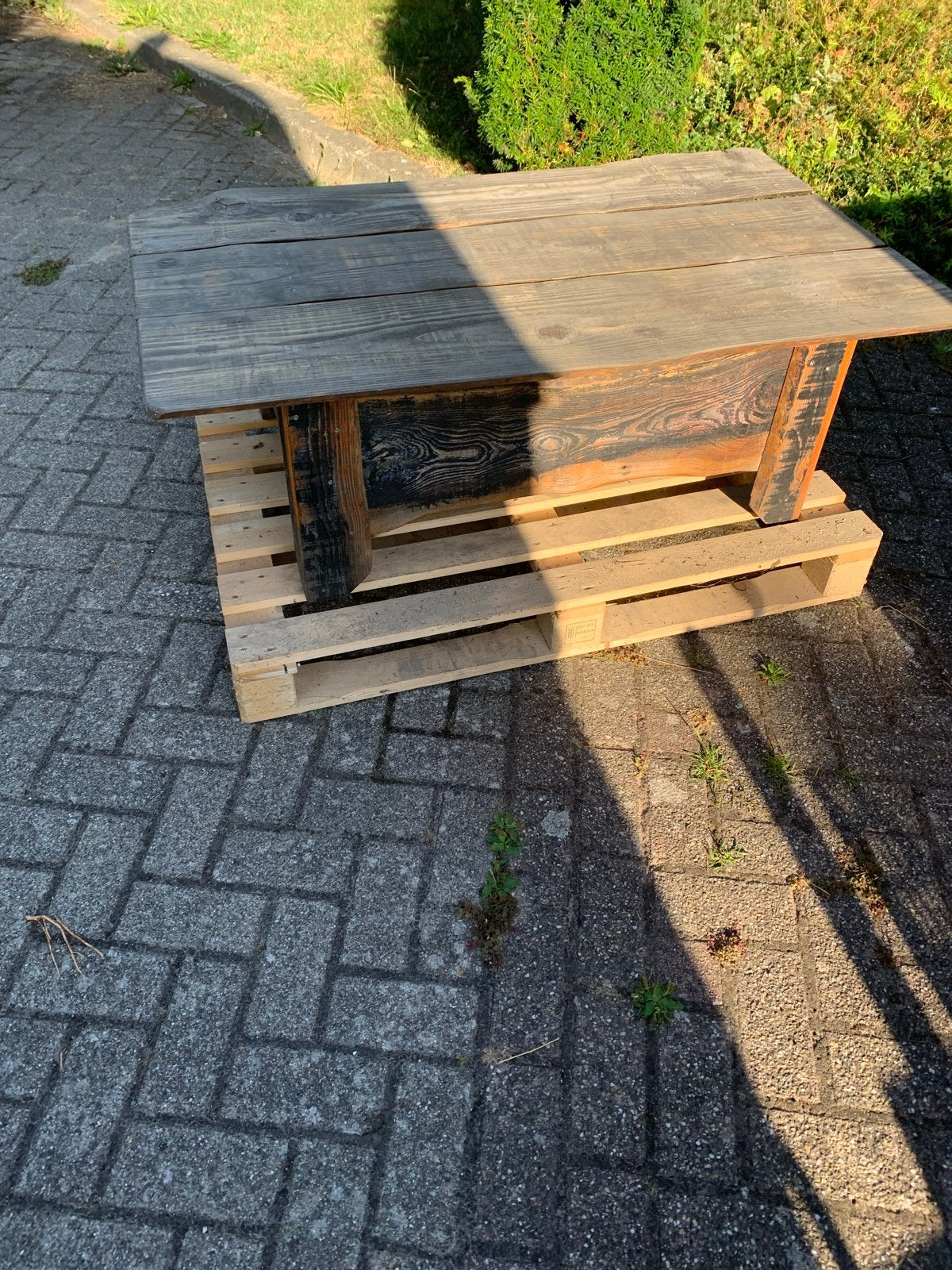 Robuuste lage tuintafel van hout, 130x80 cm, Ophalen, Gebruikt, Rechthoekig, Hout