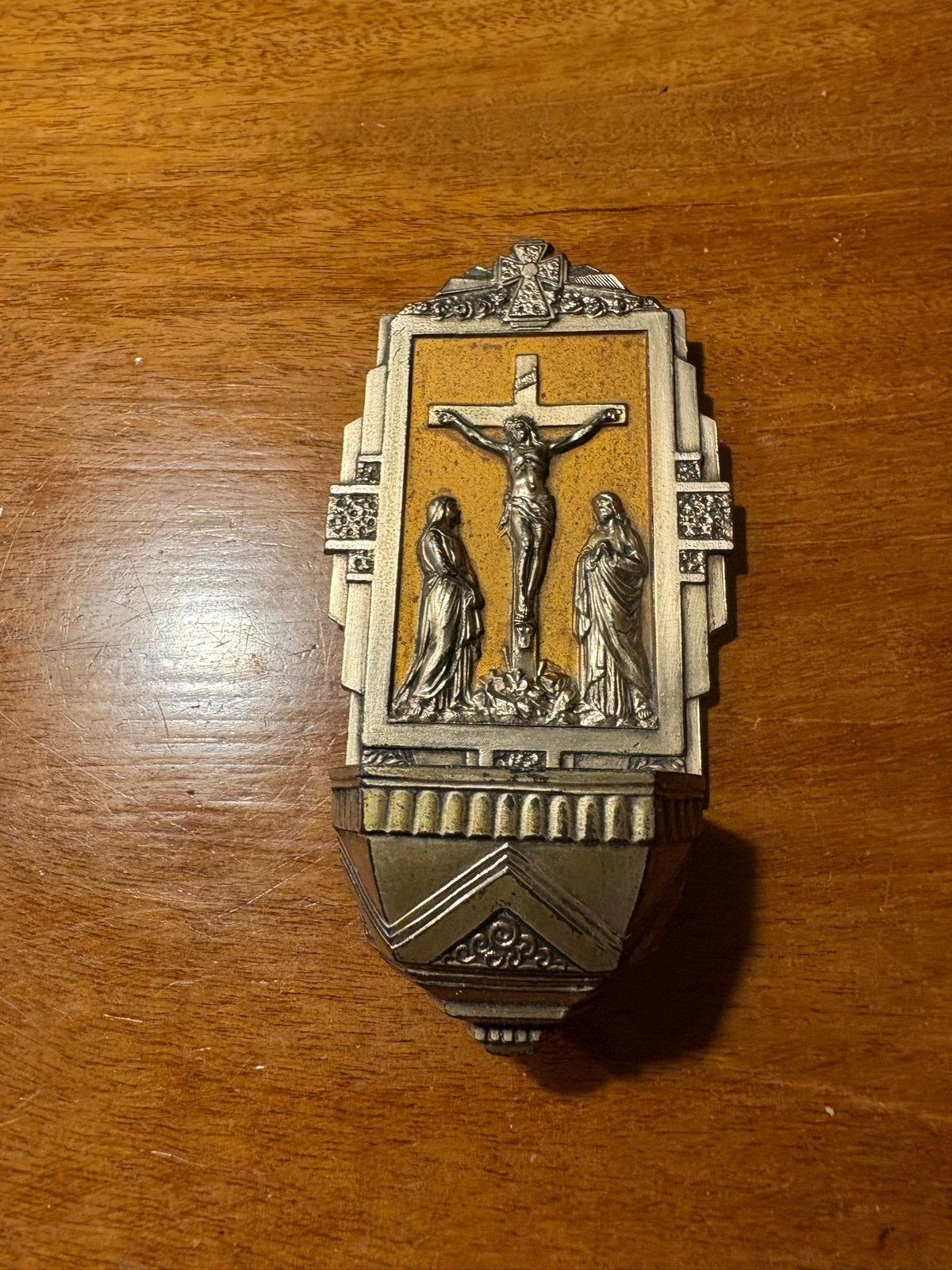 Zwaar metalen wijwatervat met Kruisiging, Antiek en Kunst, Ophalen of Verzenden