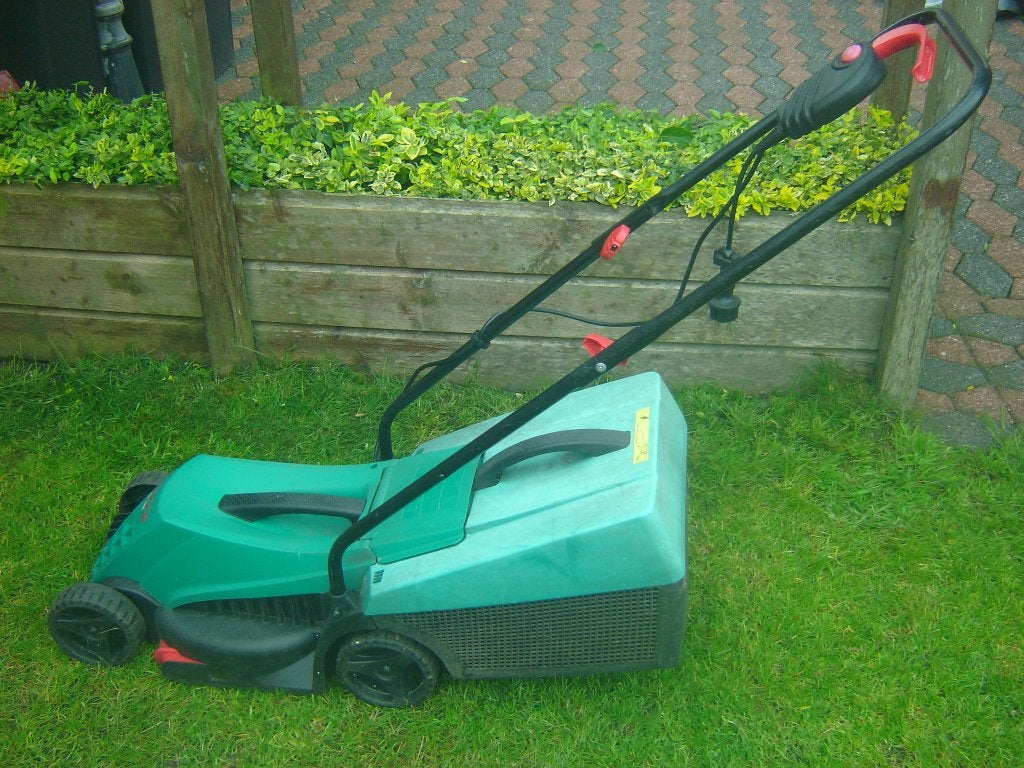 Grasmachine '', Ophalen, Cirkelmaaier, Gebruikt, Elektrische grasmaaier
