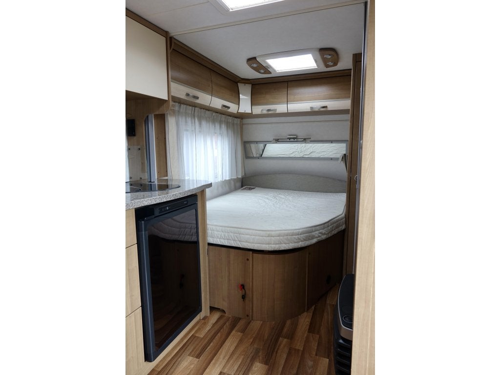 Hymer Eriba Exciting 465 Mover Voortent Fietsrek 1500KG 2014, Rondzit, Dwarsbed, Bedrijf, Schokbreker