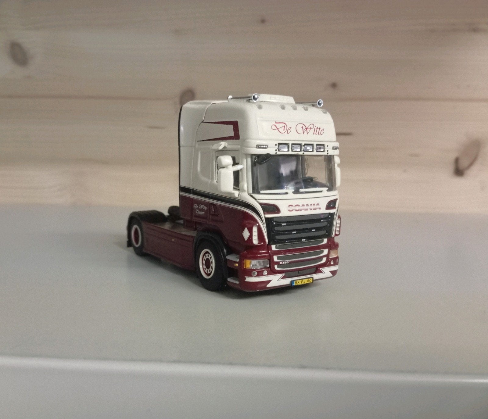 Scania R De Witte WSI, Ophalen of Verzenden, Zo goed als nieuw, Bus of Vrachtwagen, Wsi