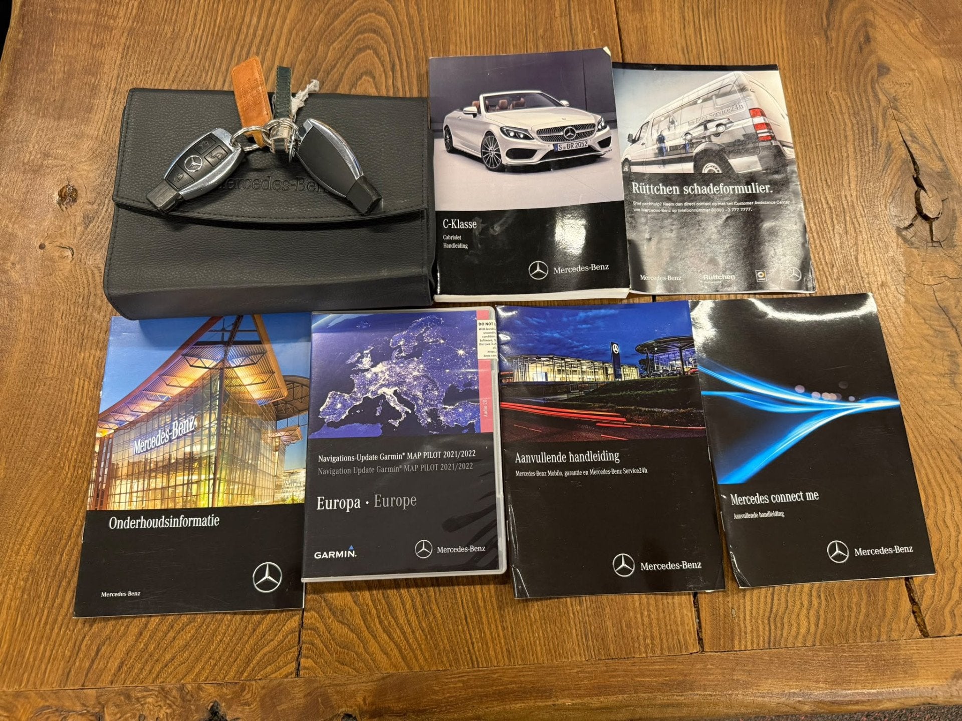 Mercedes-Benz C-Klasse Cabrio 180 AMG | Airscarf | Burmester, Auto's, Automaat, 4 stoelen, Bedrijf, Automatische klimaatregeling