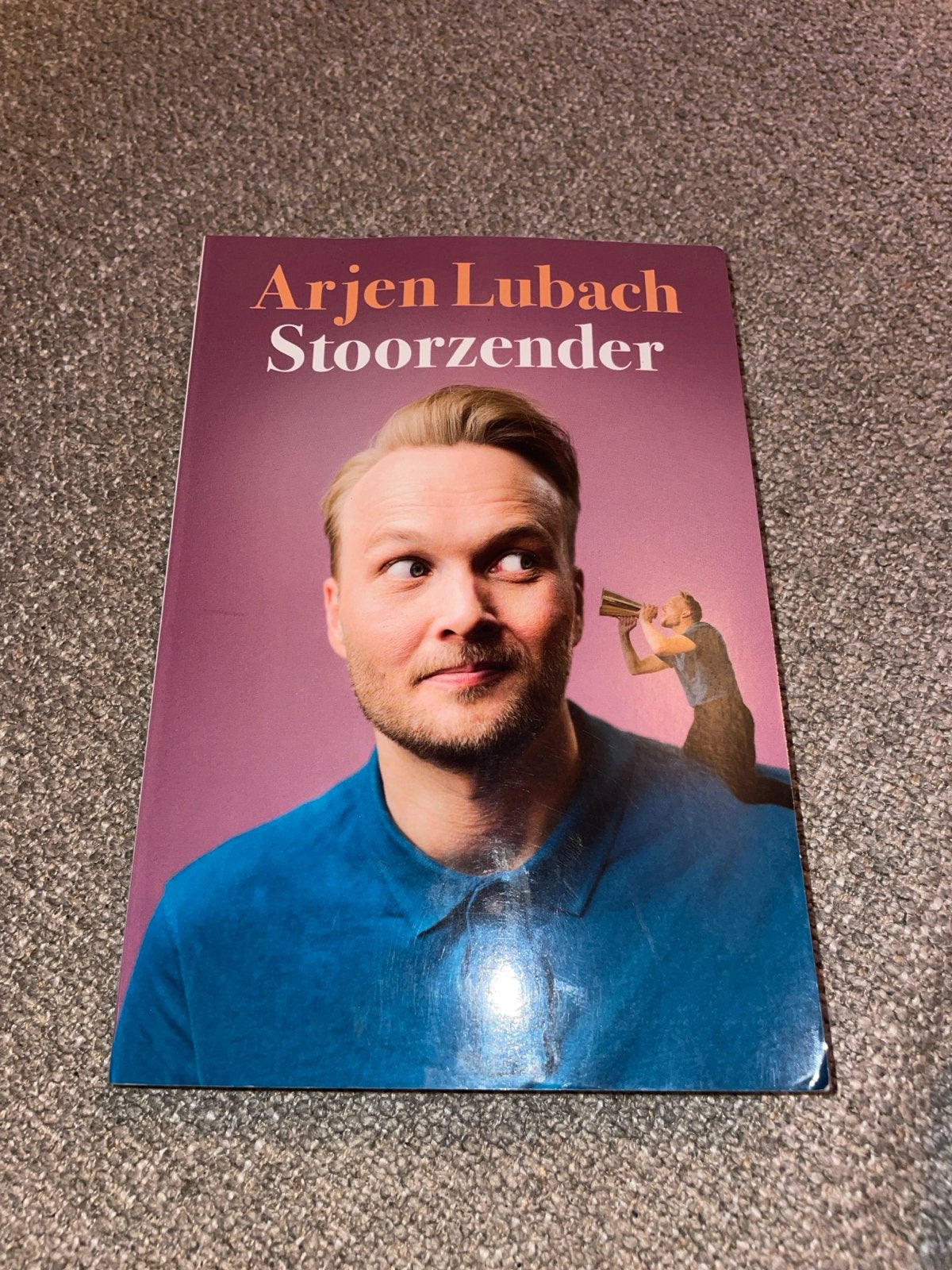 Arjen Lubach - Stoorzender, Ophalen of Verzenden, Zo goed als nieuw, Arjen Lubach