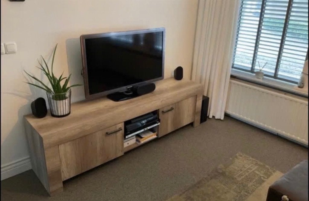 leen bakker tv kast, Ophalen, 150 tot 200 cm, Zo goed als nieuw, Minder dan 100 cm