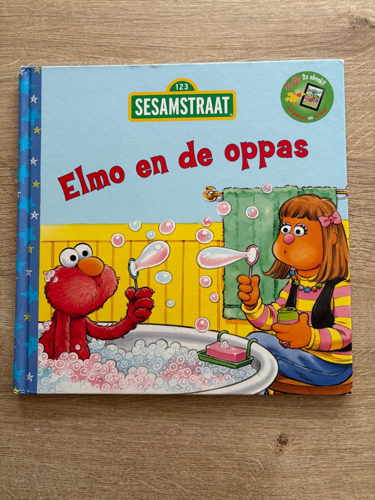 Sesamstraat: Elmo en de oppas (Sterren serie), Ophalen of Verzenden, Zo goed als nieuw, 1 tot 2 jaar