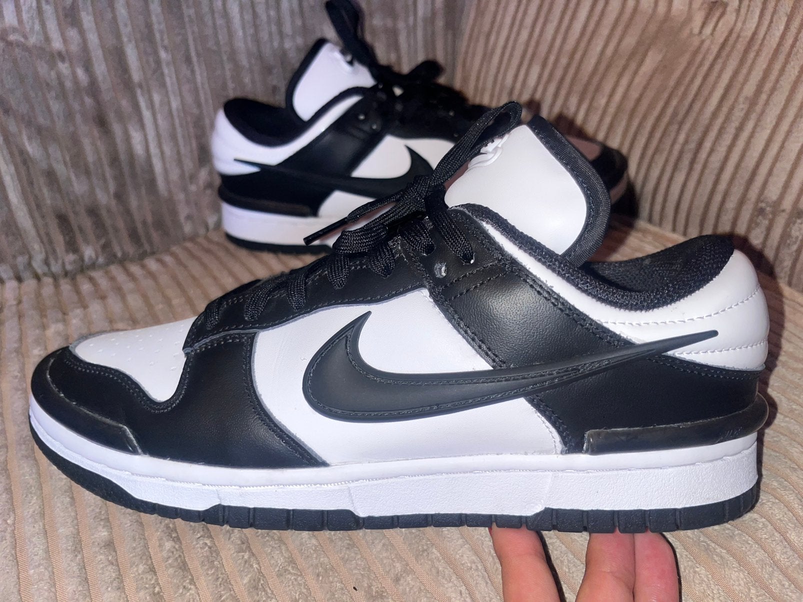Nike dunk low panda, Ophalen of Verzenden, Zo goed als nieuw, Hardloopschoenen, Nike