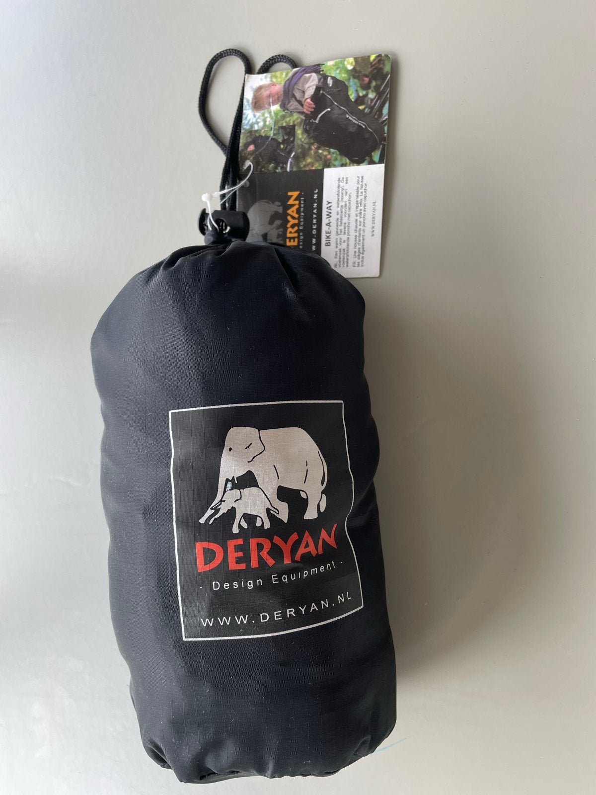 Deryan Bike-A-Way Voetenzak/Poncho voor Kinderfietszitje, Fietsen en Brommers, Fietsaccessoires | Fietskleding, Kinderen, Nieuw