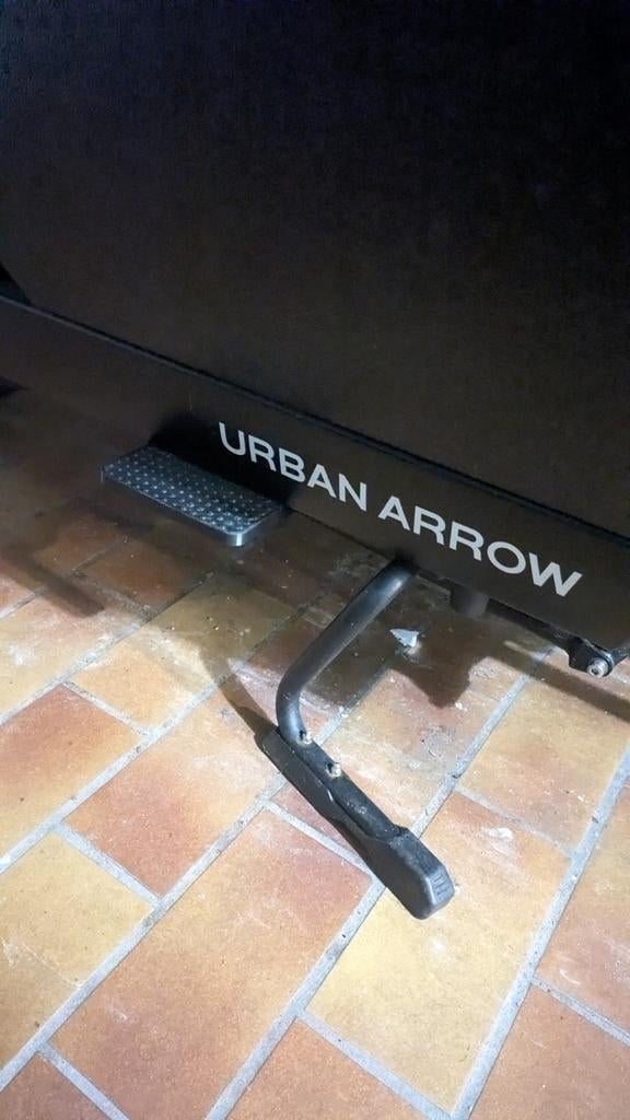 Urban Arrow opstapje, Computers en Software, Monitoren, Ophalen of Verzenden, Onbekend, 60 Hz of minder