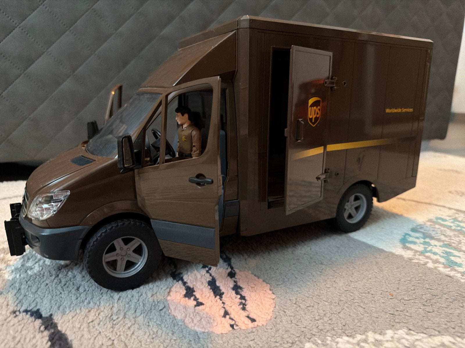 Bruder UPS Bestelwagen Speelgoedauto - Mist 1 deur achter, Ophalen, Gebruikt