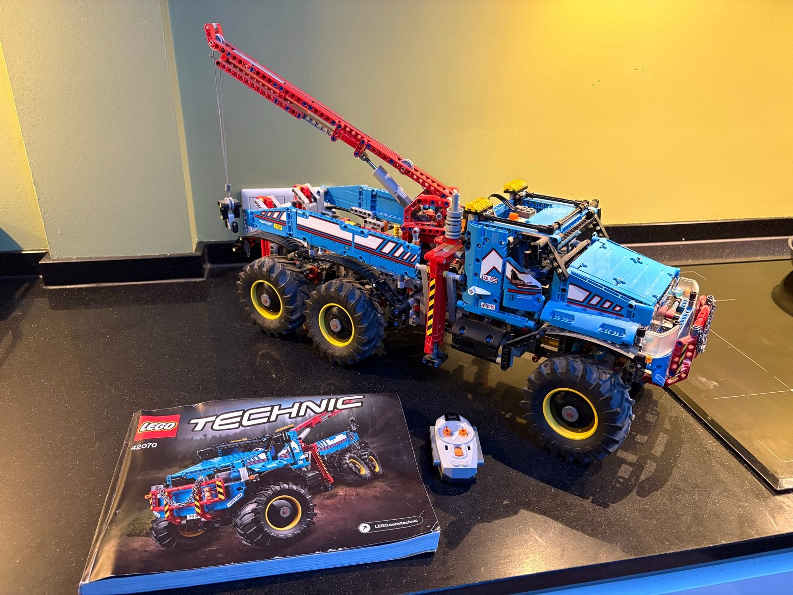 LEGO Technic 42070 6x6 All Terrain Sleepwagen, Ophalen of Verzenden, Zo goed als nieuw, Overige merken