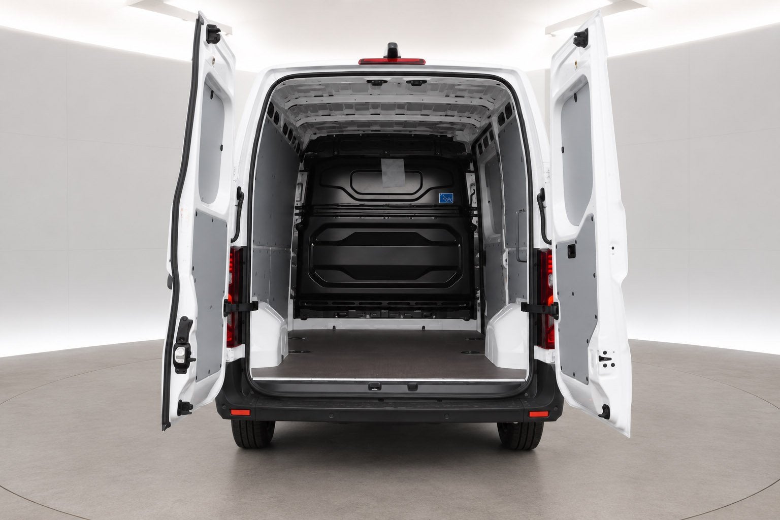 Renault Master E-Tech 87 kWh Long Range L2H2 | NIEUW | Clima, Auto's, Automaat, Parkeersensor, Gebruikt, 143 pk