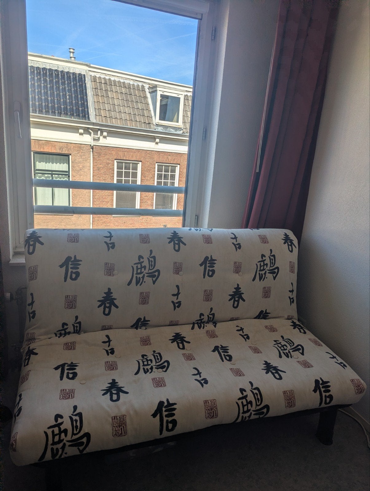 Bedbank uitklapbaar 140x190 cm met extra matrass, Ophalen, Gebruikt, Tweepersoons, Crème