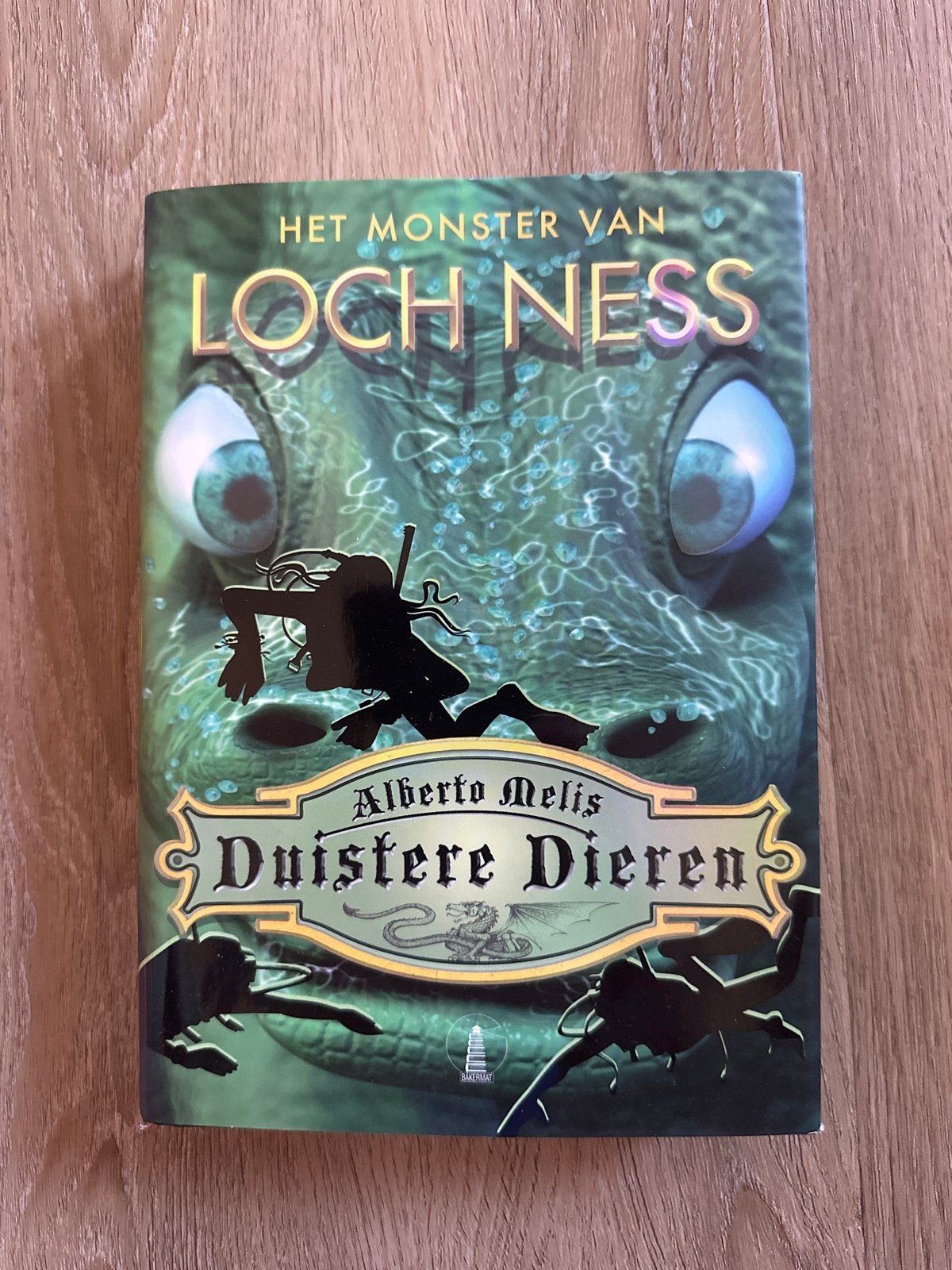 Het Monster van Loch Ness - Duistere Dieren (Alberto Melis), Ophalen of Verzenden, Zo goed als nieuw, Fictie