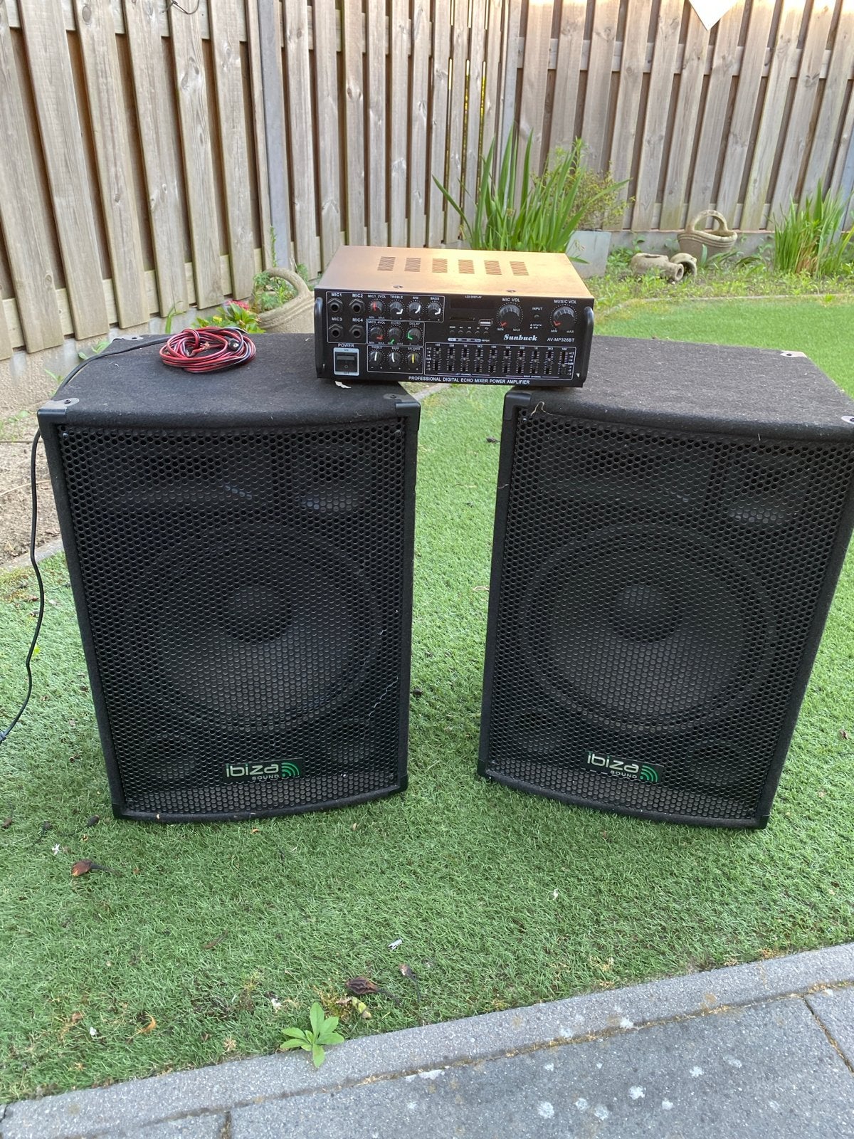 Versterker met Ibiza geluidboxen, Gebruikt, 60 tot 120 watt, Stereo, Ophalen