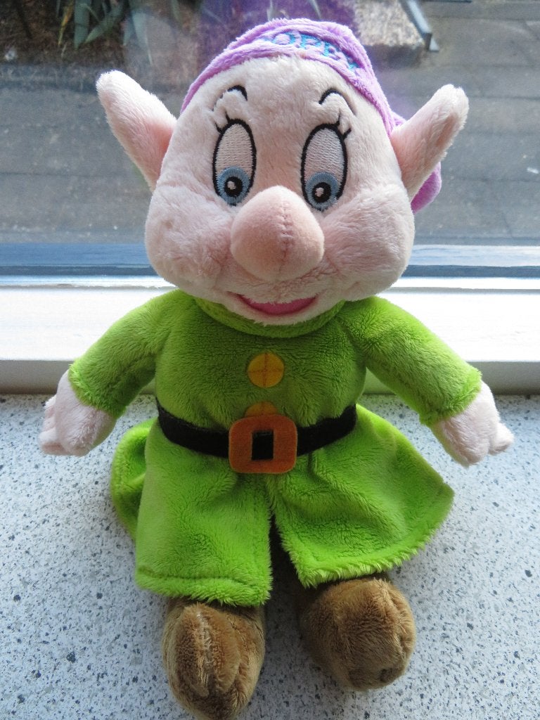 Disney Dwerg Dopey AH merk Nicotoy Albert Heijn ca 28 cm, Kinderen en Baby's, Disney, Overige typen, Ophalen of Verzenden, Zo goed als nieuw