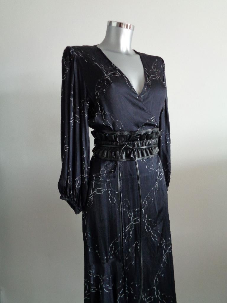 Zoe Karssen viscose wrapdress, maat medium, Kleding | Dames, Jurken, Zo goed als nieuw, Maat 38/40 (M), Zwart, Onder de knie, Ophalen of Verzenden