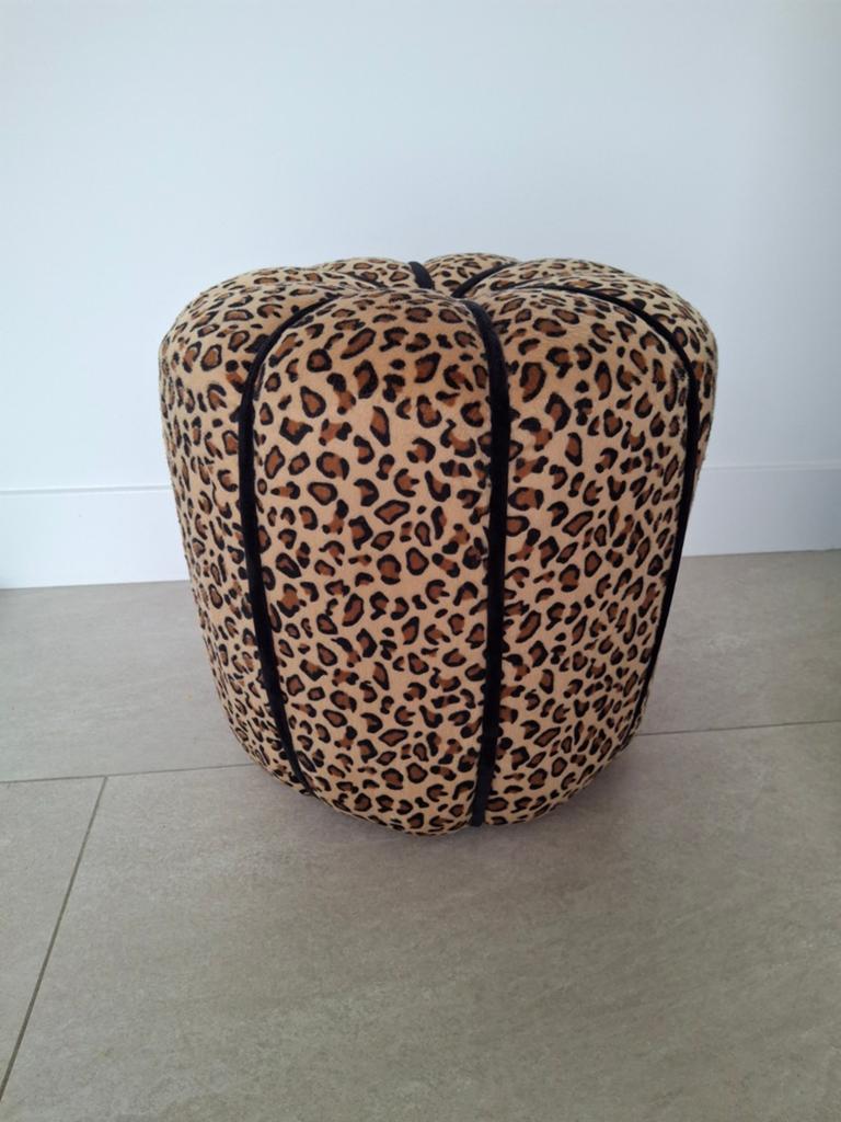 Leopard print poef - Hoogte 35 cm, Gebruikt, Meerkleurig, Ophalen of Verzenden, Modern