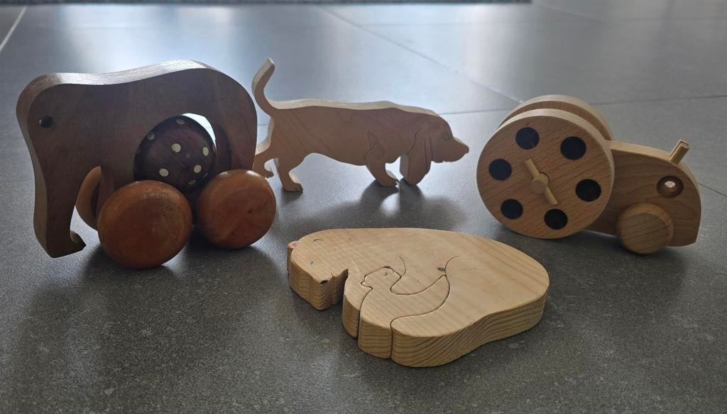 Houten speelgoed dieren (compleet), Kinderen en Baby's, Speelgoed | Houten speelgoed, Ophalen of Verzenden, Gebruikt, Overige typen