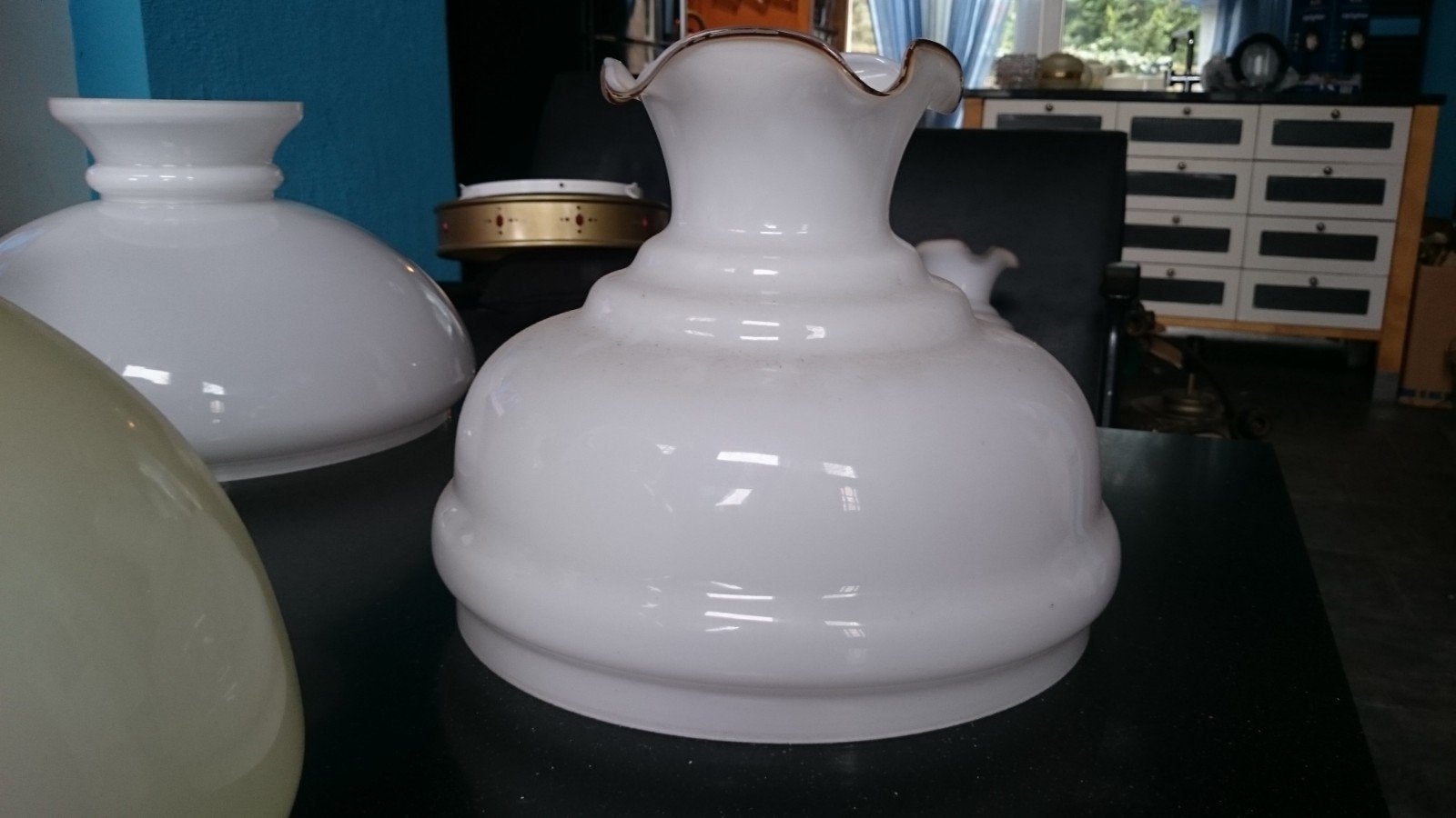 Zgan melkwit glazen kap voor olie- of schippers lamp, Overige kleuren, Ophalen of Verzenden, Minder dan 50 cm, Glas
