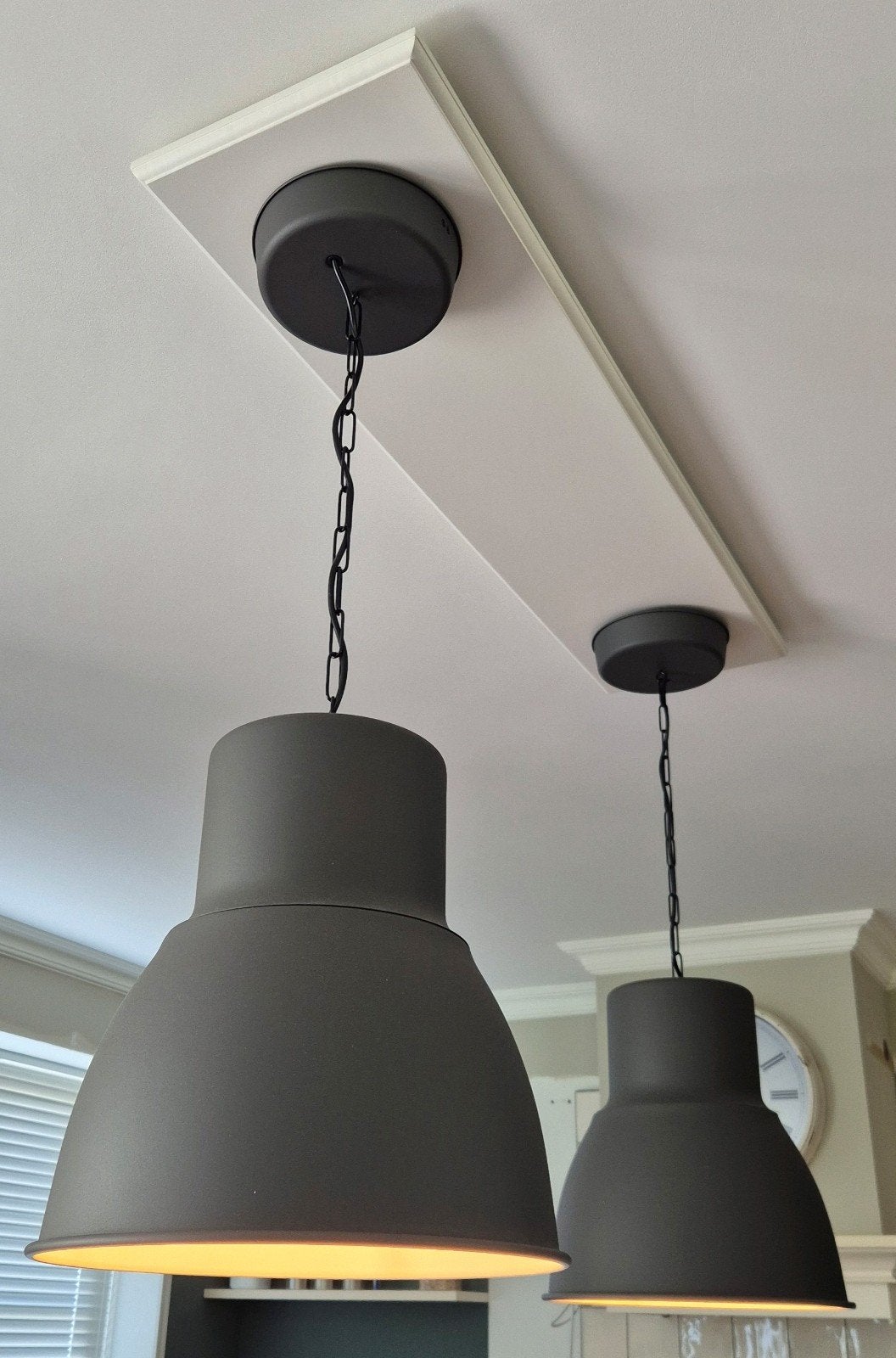 2x IKEA Hektar lampen grijs met plafondplaat - Landelijk, Ophalen, E27 (groot), Hout, Landelijk