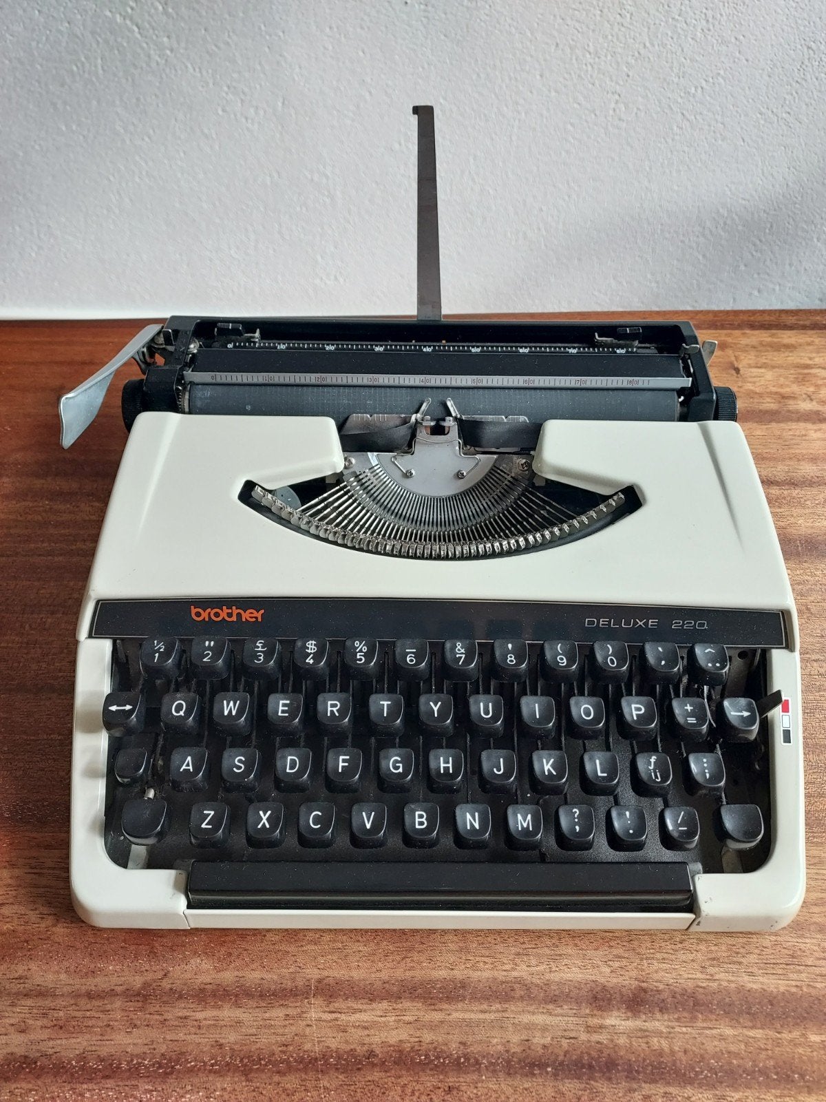 vintage nieuwe mechanische typemachine  Brother 1976, Ophalen of Verzenden, Nieuw