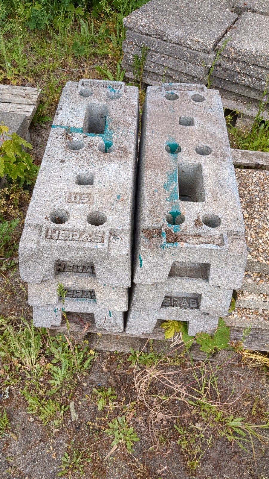 Kunstof voet Heras hekwerk, Ophalen of Verzenden, Gebruikt