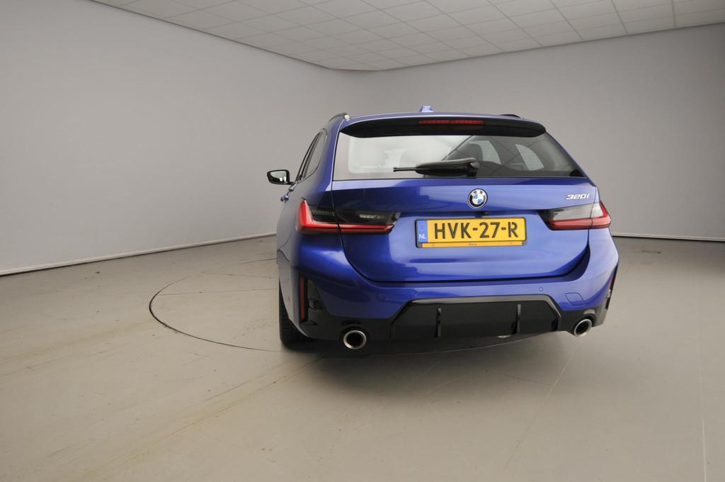 BMW 3 Serie Touring 320i | M-Sportpakket | LED | Navigatie |, Auto's, BMW, Automaat, 1998 cc, Gebruikt, 4 cilinders