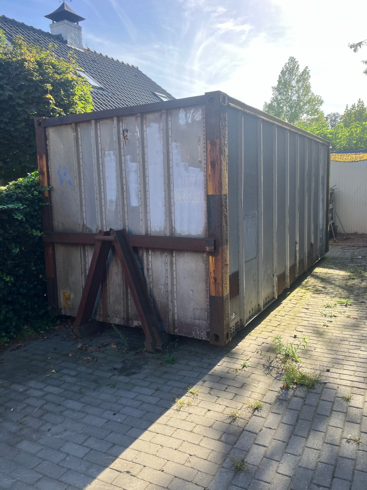 20ft container / unit / werkplaats met werkbank en stelling, Ophalen