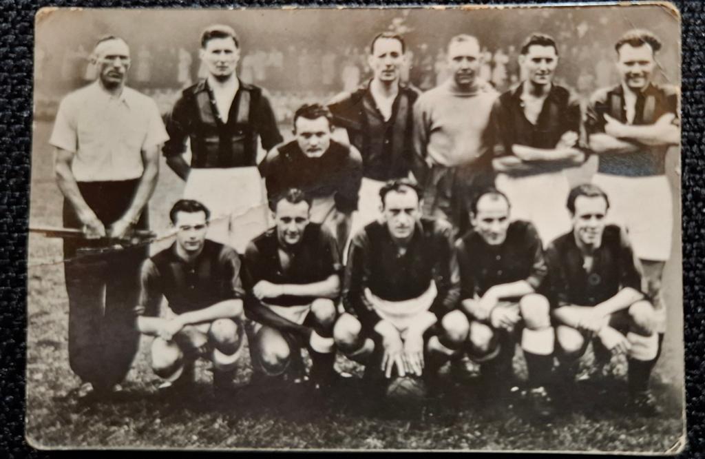 Voetbalplaatje DWS Amsterdam Elftal 1951-1952.Maple Leaf, Ophalen of Verzenden, Zo goed als nieuw, Overige binnenlandse clubs