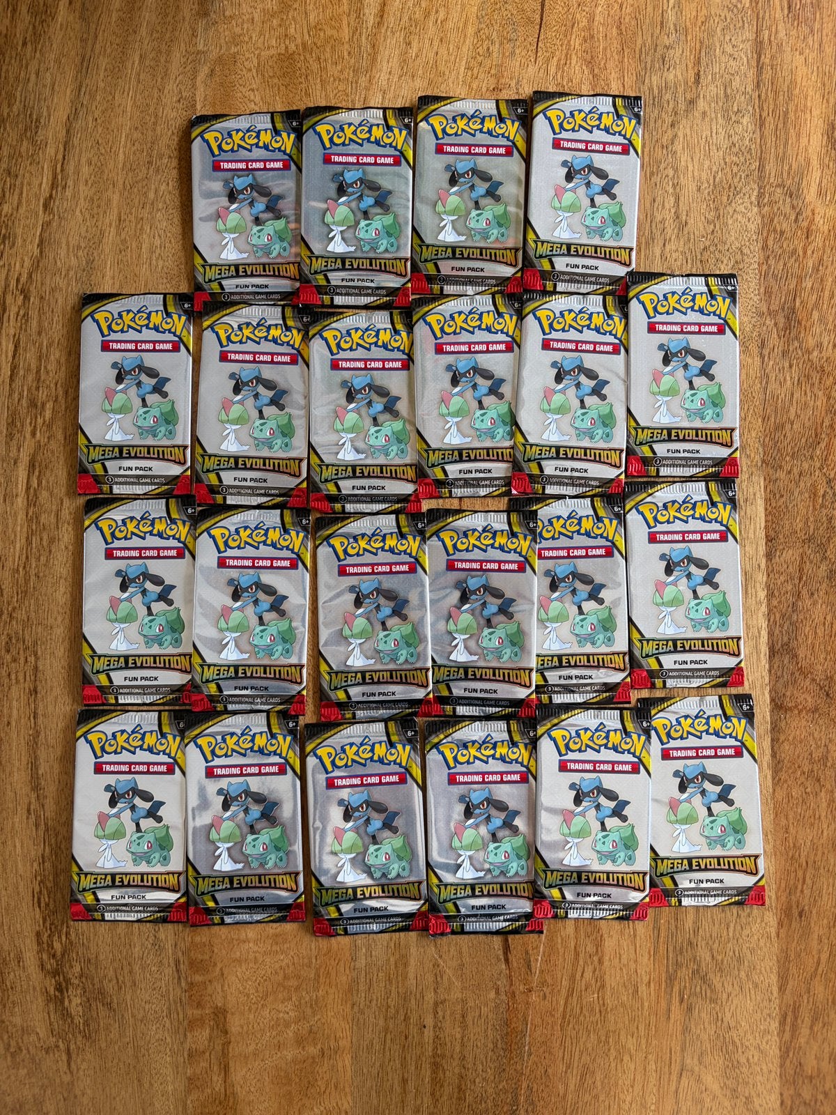 Mega Evolution Fun Pack (3 Cards) 22 stuks, Ophalen of Verzenden, Nieuw