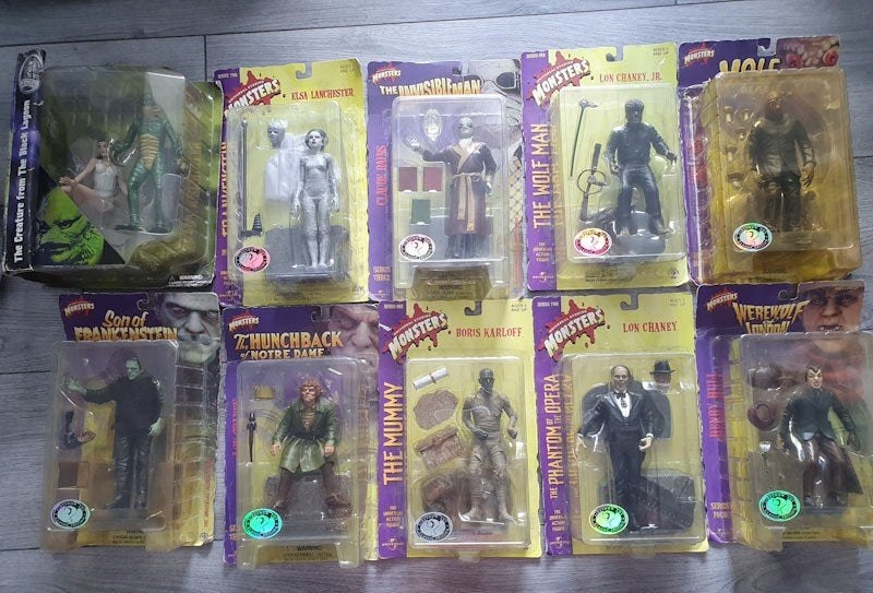 universal monsters, Ophalen, Zo goed als nieuw
